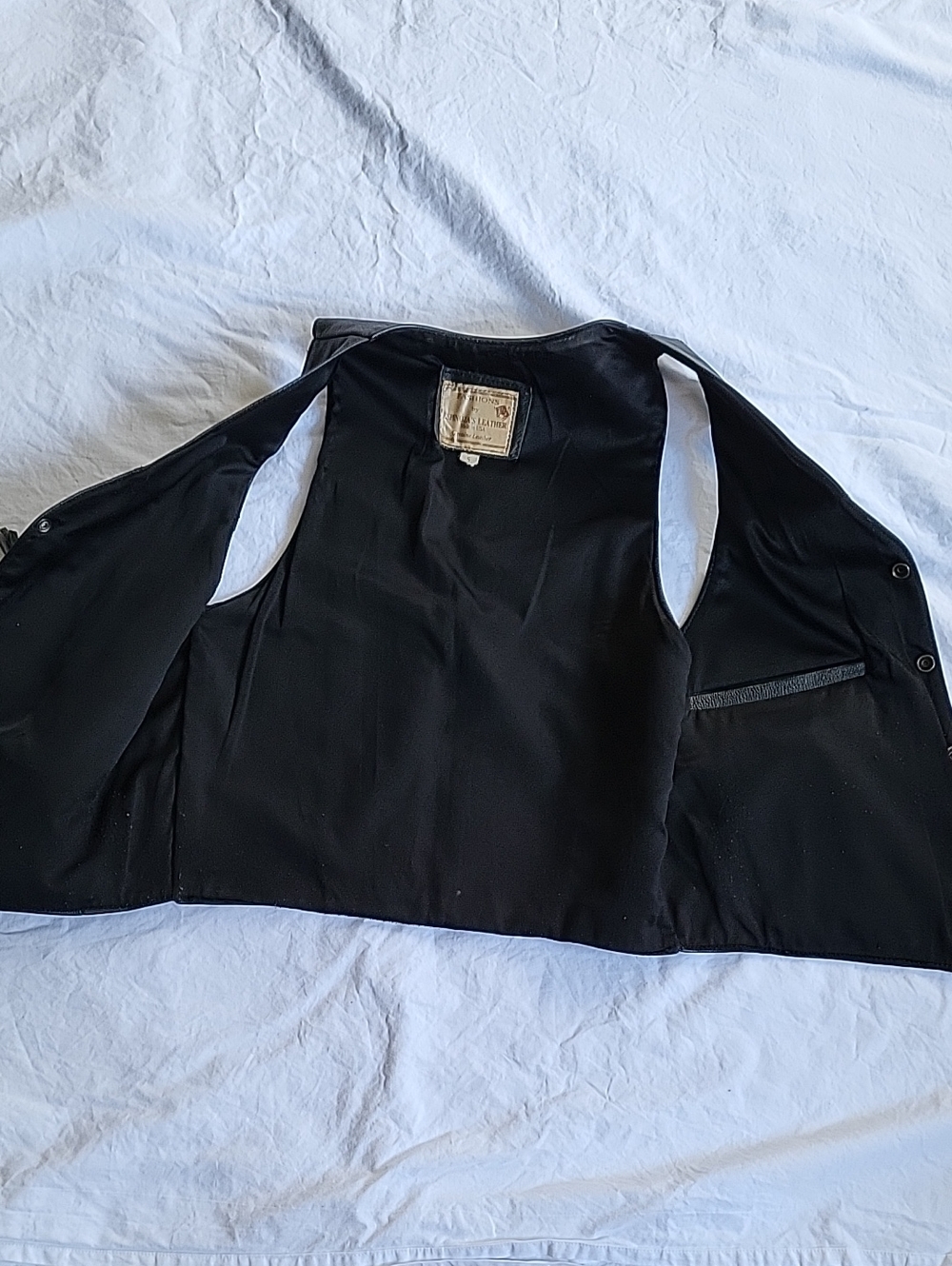 Espinozas Black Leather Vest with Concho Tassel Details Size S - Picture 5 of 5